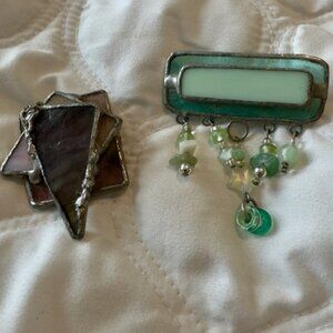 Stained glass women's lapel pins